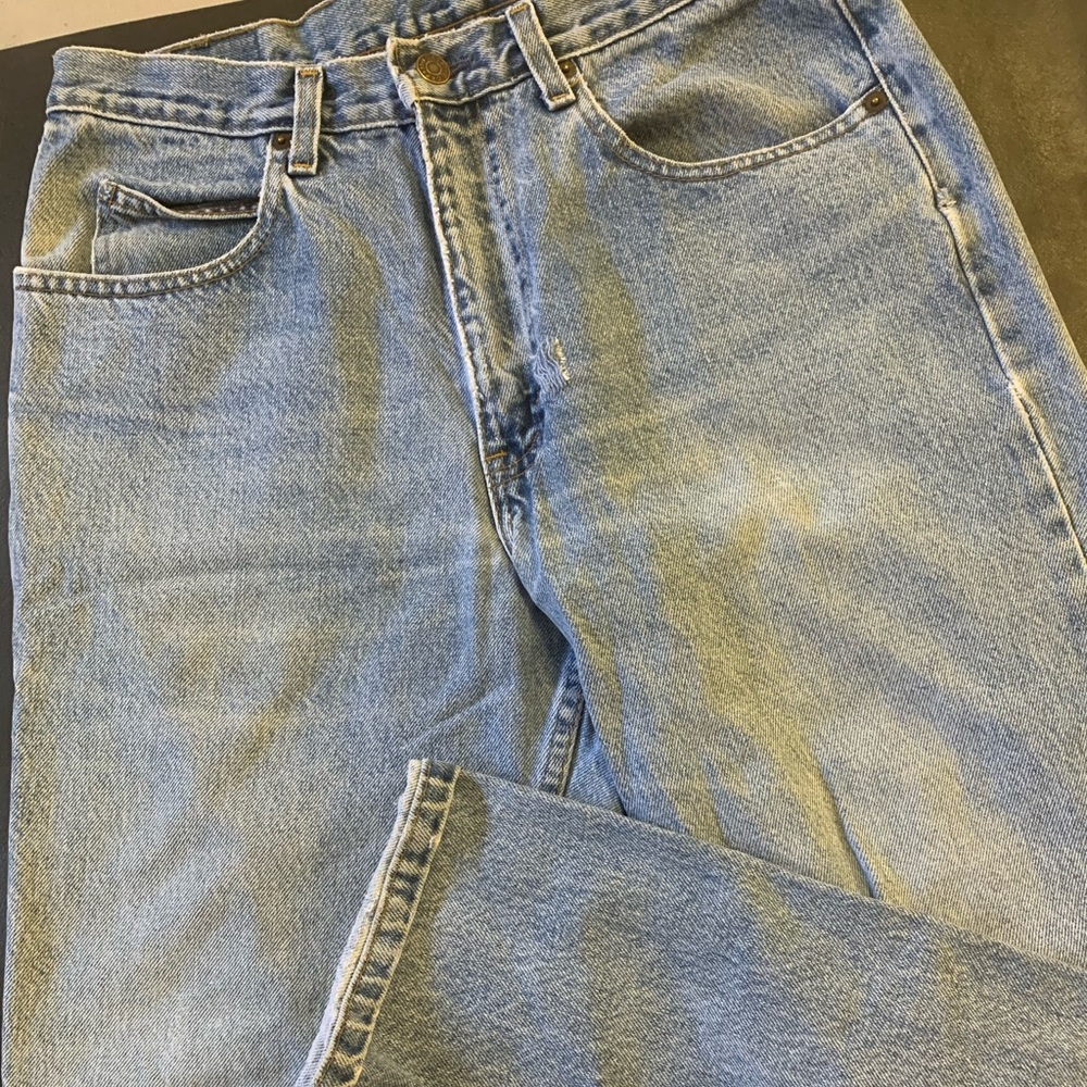 Gap vintage Jeans 32x30 ripped butt distressed